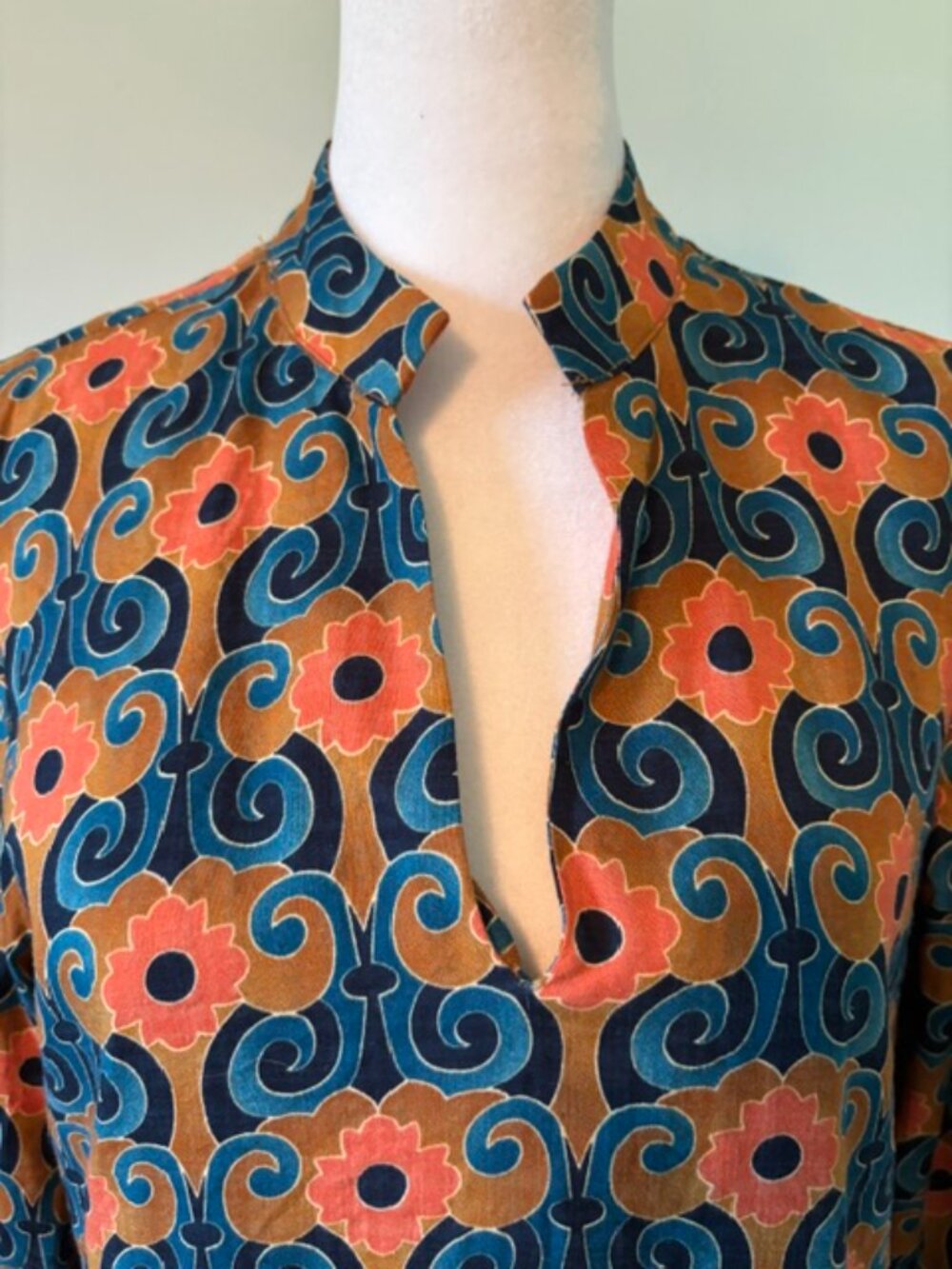THML Blue/Orange Geometric Floral Tiered Mini Dress Balloon Sleeves Size Medium - Picture 2 of 13